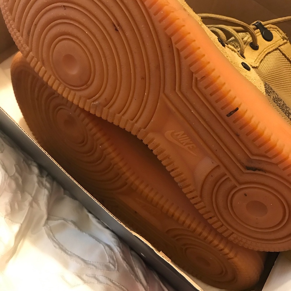 COPY - Nike SF AF1 mid - Picture 4 of 8
